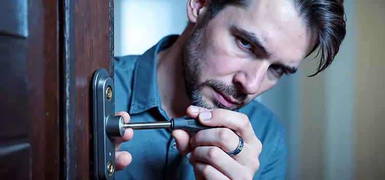 Eviction Locksmith Bryant